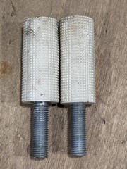 OLDSCHOOL SPINNER STAMPED SCREW IN AXEL PEGS WHITE MONGOOSE REDLINE SCHWINN #2