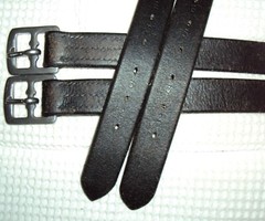 TONY SLATTER SADDLERY (TSS) Stirrup Leathers – Quality Leather – 1″ x 62″ – NICE