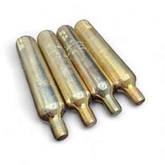 33 gram CO2 Rearming cartridge, .5 inch threaded – 4 pack
