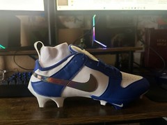 Nike Vapor Edge Dunk Football Cleats Men’s Size 10 Blue & White Color Wave