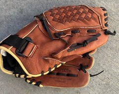 Mizuno Prospect Series PowerClose GPP 1150Y3 Baseball Glove Mitt – 11.5 inch