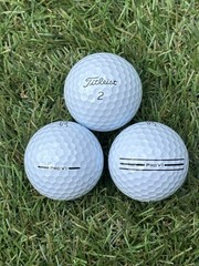 24 AAA Titleist Pro V1 *2025/2026* Golf Balls – SUPREME VALUE + FREE SHIPPING!