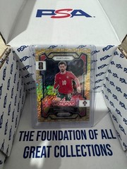 2026 Panini Prizm Monopoly FIFA World Cup 33 Bernardo Silva Gold Shimmer 222/500