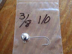 25 3/8oz Ball Head Jigs Eagle Claw 635 SW Hooks 1/0 2/0 3/0 4/0 You Choose
