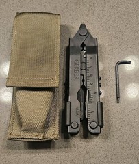 Gerber MP 600 Black Multi-Plier 600 with Allen Wrench and Tan MOLLE Sheath
