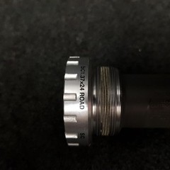 Shimano BB RS500 Bottom Bracket 1.37 X 24 TPI (Ref 532)