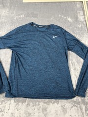 Nike Running Dri-FIT Long Sleeve Shirt Men’s Size M Teal Blue Heathered Athletic