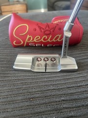LH Scotty Cameron Special Select Newport 2 Putter 33” w/ extras