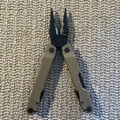 Leatherman Rebar Coyote Tan Multi-Tool Knife Pliers – Mint Condition