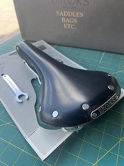 Brooks Swallow Classic B-15 Black Chrome Rails B354 England Racing Leather