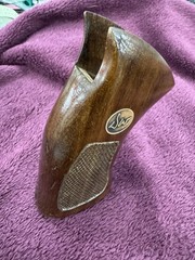 Vintage OEM DAN WESSON Checkered Wood Grip. Square Tang Models.