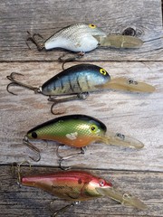 Lot Of 4 Vintage Deep Diving Crankbaits, Big O, Mytic Shad R Rebel, Norman Humpy
