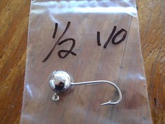 25 1/2oz Ball Head Jigs Eagle Claw 635 SW Hooks 1/0 2/0 3/0 4/0 You Choose