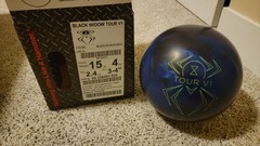 Hammer Black Widow Tour V1 Bowling Ball 1st Quality | 15 Pounds | 3-4″ Pin