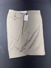 NWT MEN’S PETER MILLAR SOFT TOUCH TWILL SHORTS, SIZE: 40, COLOR: KHAKI (M9.23)
