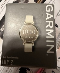 Garmin Lily 2 small stylish smartwatch 010-02839-00 GOLD/COCONUT BAND NEW