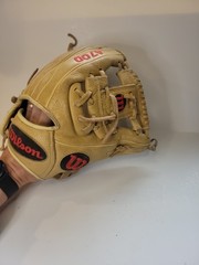 Wilson A700 Tan Leather Baseball Glove Laced Web Left Hand Throw Kids