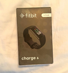 Fitbit Charge 6 Activity Tracker Black Wrist Fitness Tracker Up to 7 Days Cable