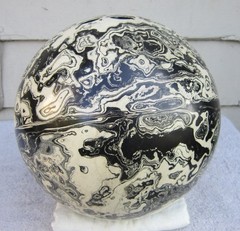 Vtg ACE SUPREME Black/White Cosmic Swirl BOWLING BALL 16 lbs. GARDEN ART Cosmos