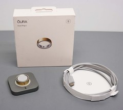 Oura Ring 4 Smart Ring Size 9 – Gold JZ90-54216-09