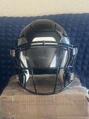 Riddell Speedflex Unbranded Adult Medium W/ Custom Facemask NEED GONE ASAP✅