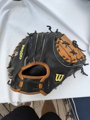 Wilson A2000 Catcher’s Mitt 32.5 Black/Brown Leather