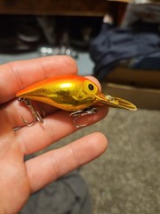 Older Pre Rapala Storm Wiggle Wart,V-109, Gold Fluorescent Red Back