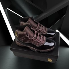 NEW MEN Jordan 11 Retro Brown Black, Size US 10.5
