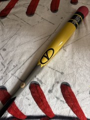 33 Inch 30oz Maple Pencil Baseball Bat Solid Wood Baseball Bat