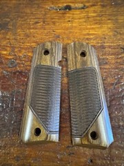 Altamont Wood Grips For Colt 1911 Government Models. Grooved Lines