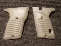 Custom Grips Cobra FS380, Lorcin L380 Pearl White