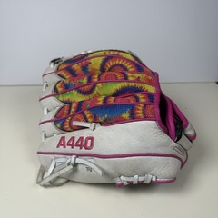 Wilson A440 FLASH 11″ Fast Pitch All Position RHT Softball Glove Tie-Dye Design