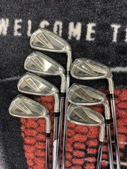 New Taylormade Men’s Golf Clubs SIM2 Max Iron Set (5-AW) Steel Stiff Flex RH