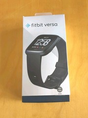 Brand New Fitbit Versa (1st Gen) Body Only – NO CHARGER + Bonus Gray Strap