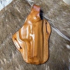 DeSantis 001 86 OWB, RH, Brown/Tan Fits Beretta 925 9mm Leather Holster