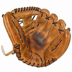 Wilson A2000 DP15 11.5in Leather Baseball Glove RHT Adjustable Wrist Strap