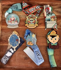 Yes Fit Medal Lot Pinocchio, Cinderella, Beauty&beast, Italy, Taco, Snow globe