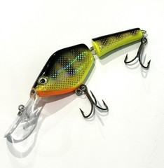 BEAUTIFUL unknown muskie musky pike fishing lure large jointed diving perch bait