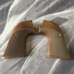 Herrett’s Model RR Checkered Wood Handgun Grip Panels Pair Brown Grips