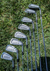 MAXFLI Revolution Black Dot Multilayer Iron Set 3- PW DG S300 Stiff Flex