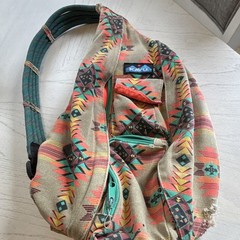 KAVU Patterned Canvas Hiking Waist Pack Adjustable Strap Zipper Beige Red Green