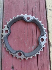 Shimano 104 BCD 32 Tooth Mountain Bike Bicycle Chainring Used Condition