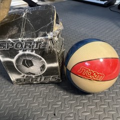 STORM Red White & Blue Basketball BOWLING BALL Harlem Globetrotters undrilled