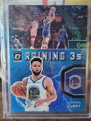 2021/22 Donruss Optic B/ball Raining 3s Blue Prizm Card 2 Stephen Curry #10/49