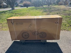 Brand new in box Valtinsu Em5 pro 5000w 50mph 17/14 wheels