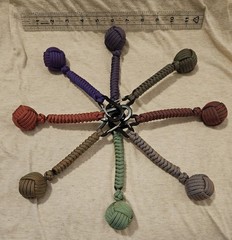 550 Paracord 1″ Pinball Decorative Monkeys Fist 5.5″ Color Changing Cord 2″ Clip