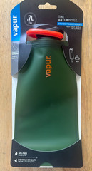 VAPUR THE ANTI-BOTTLE STANDS FOLDS FREEZES CLIPS 23OZ GREEN DISHWASHER SAFE NEW
