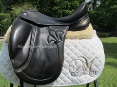 17″ MACRIDER WELLINGTON monoflap dressage saddle(patent leather piping)-ADJ.TREE