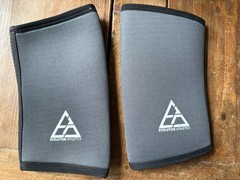 Pair Of Brian Shaw Evolution Athletics 5mm Elbow Pads Size 2xl