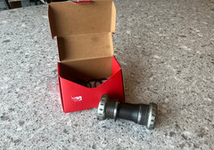 SRAM DUB Mountain Bike Bottom Bracket BSA 68/73mm Road Wide
